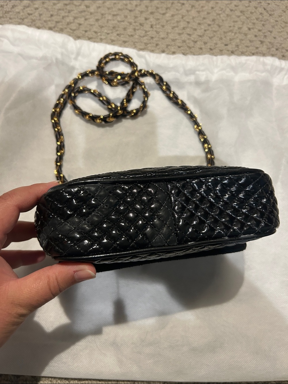Bally Classic Black Quilted Crossbody Bag with Gold Hardware - Picture 5 of 10
